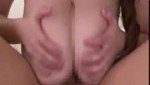 ツインテールの爆乳保母さんが園児にオッパイ吸わせてパイズリするとかｗ