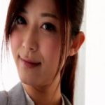 大きなおっぱいを揉まれ続け息が少し漏れちゃってるさとう遥希